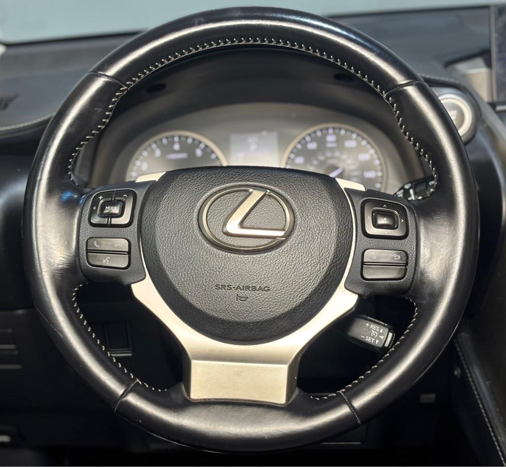 Lexus NX 200t FWD 2016