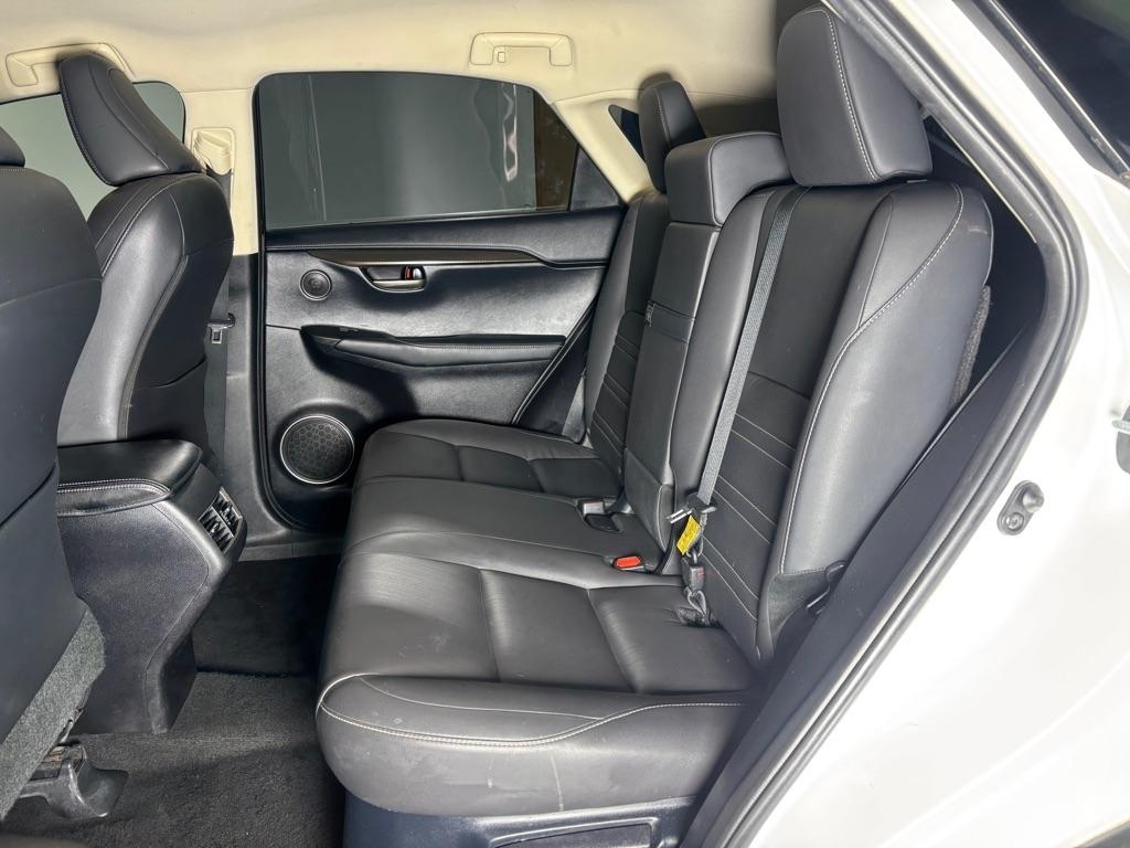 Lexus NX 200t FWD 2016