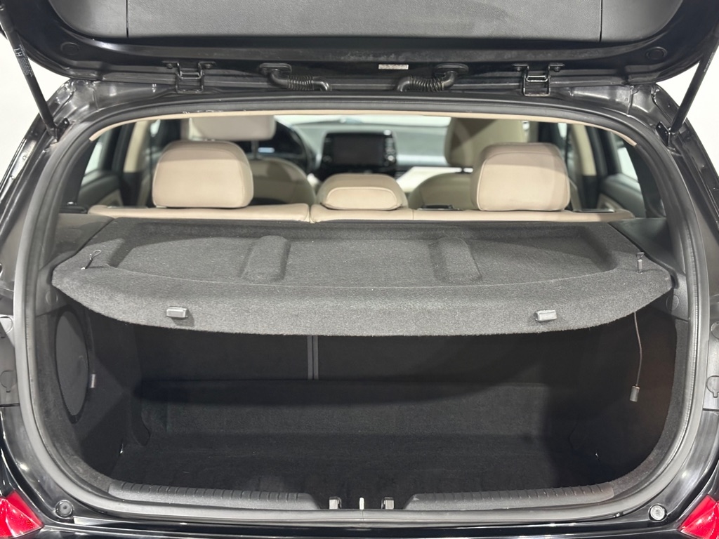 Hyundai Elantra GT 2.0L 6M 2018