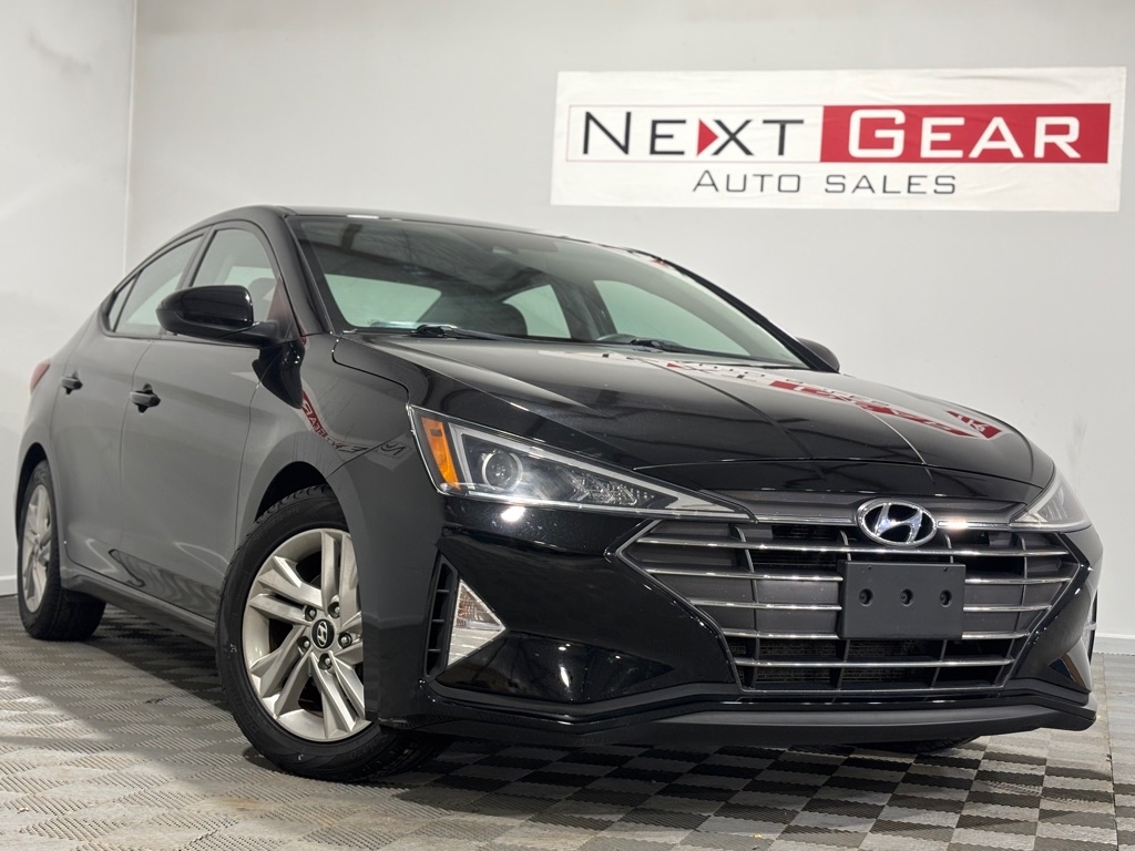 Hyundai Elantra Limited 2019