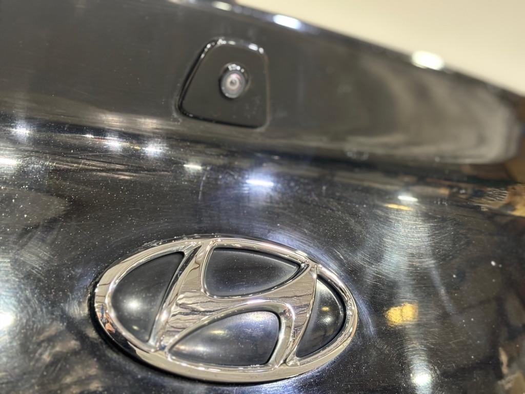 Hyundai Elantra Limited 2019