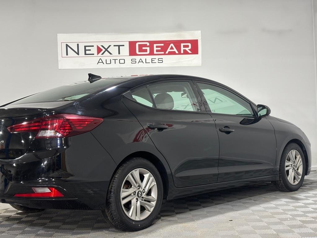 Hyundai Elantra Limited 2019
