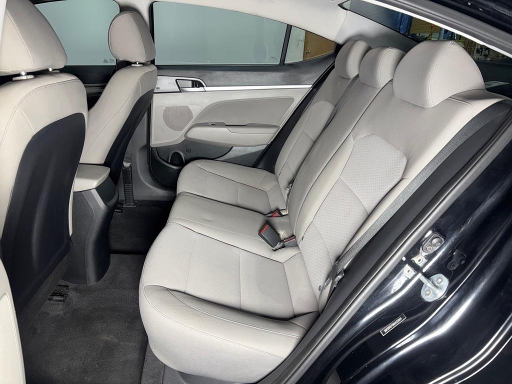 Hyundai Elantra Limited 2019