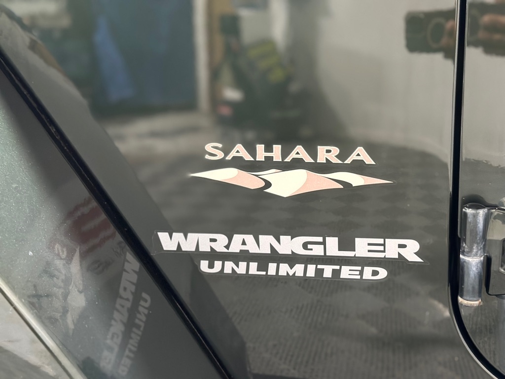 Jeep Wrangler Unlimited Sahara 4WD 2011