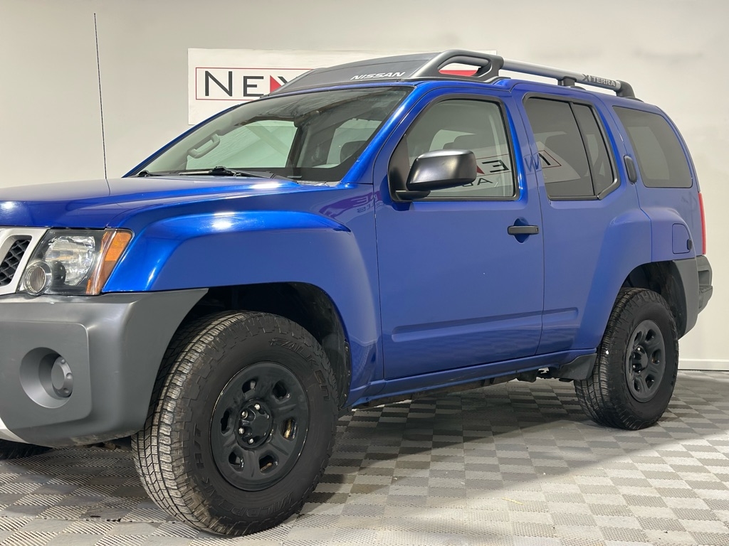 Nissan Xterra X 4WD 2015