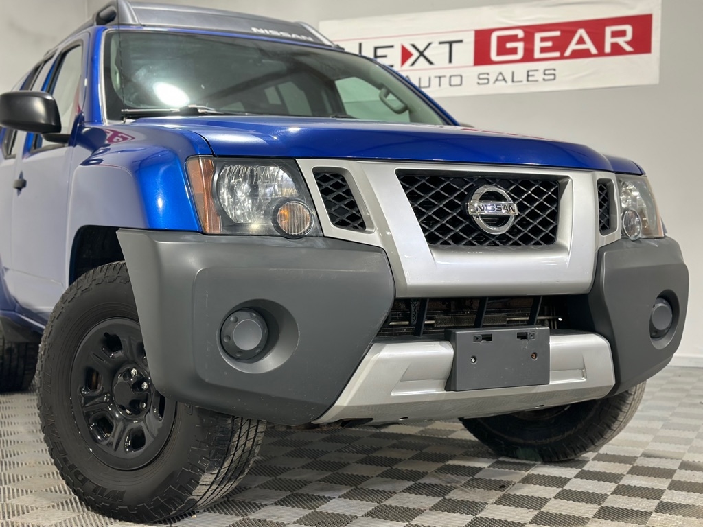 Nissan Xterra X 4WD 2015