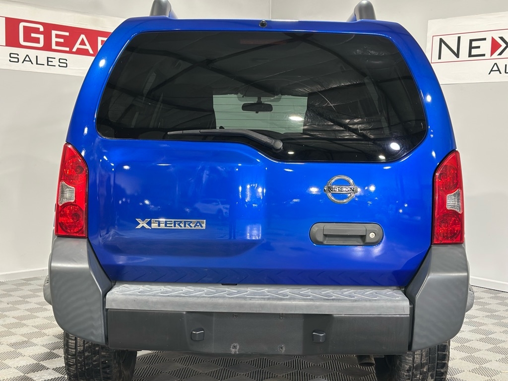 Nissan Xterra X 4WD 2015