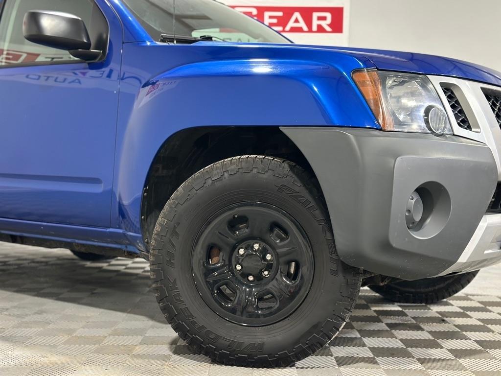 Nissan Xterra X 4WD 2015