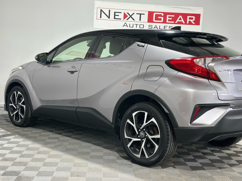 Toyota C-HR XLE 2019