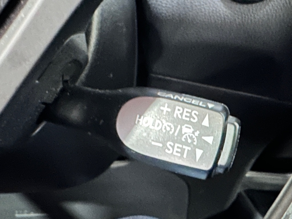 Toyota C-HR XLE 2019