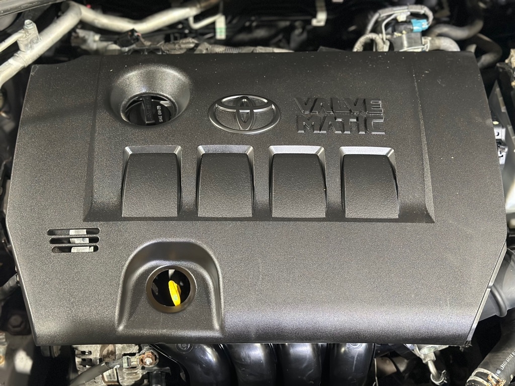 Toyota C-HR XLE 2019