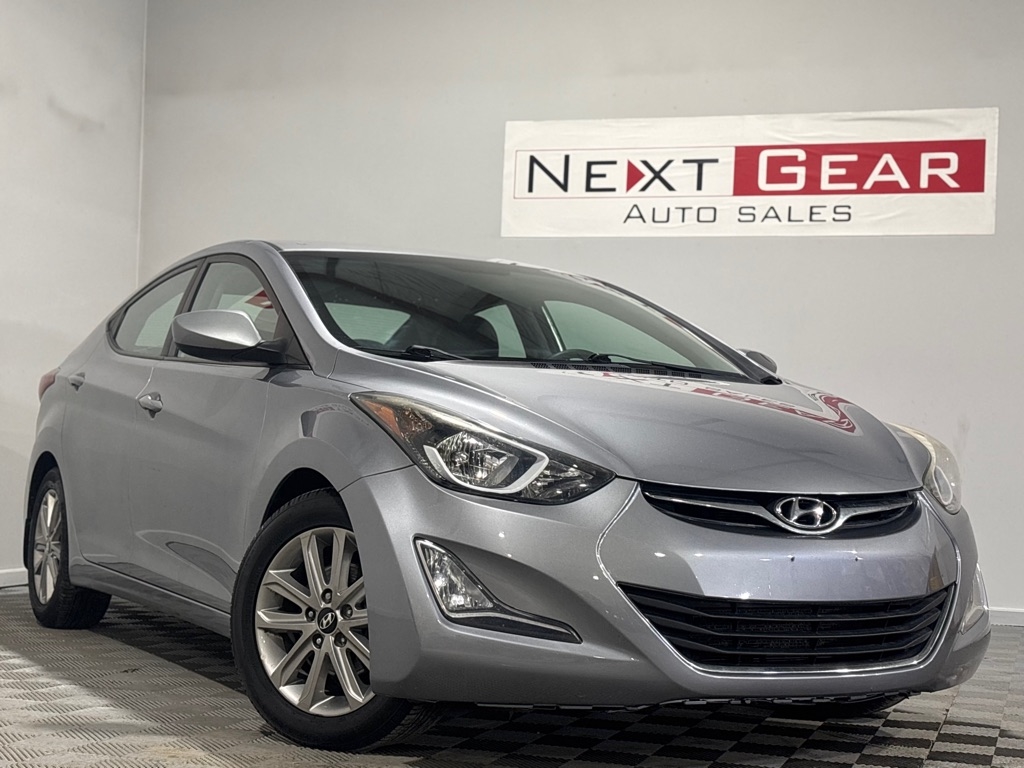 Hyundai Elantra SE 6AT 2016