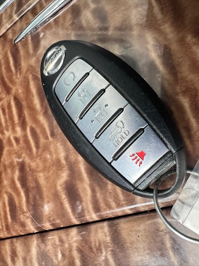 Nissan Armada SV AWD 2019