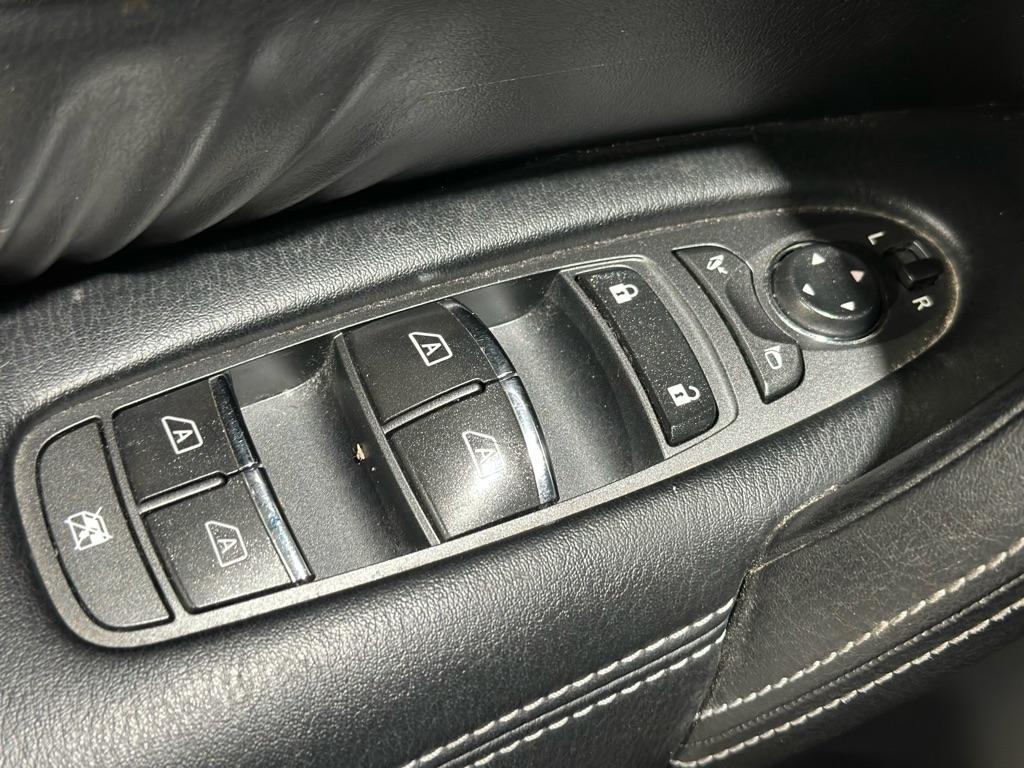 Nissan Armada SV AWD 2019