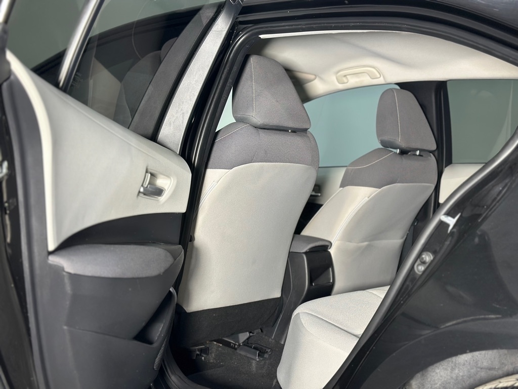 Toyota Corolla LE 2021