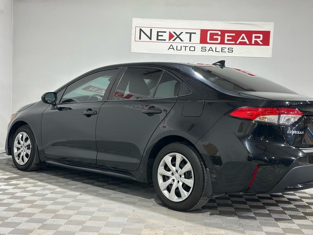 Toyota Corolla LE 2021