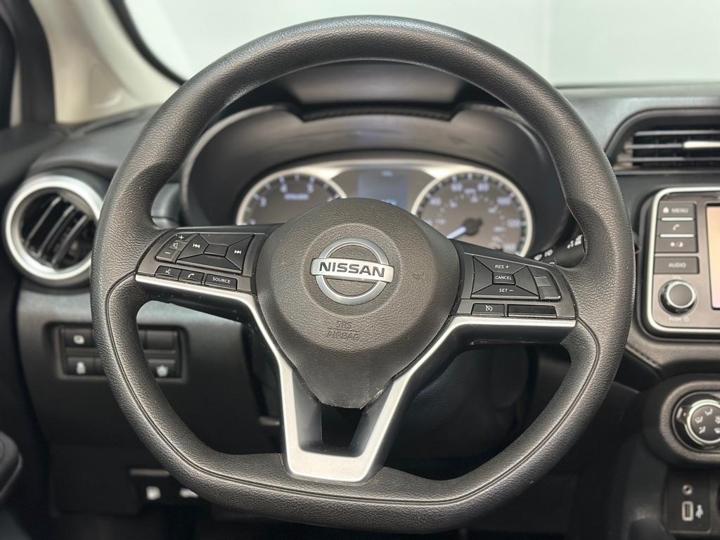 Nissan Versa S CVT 2020