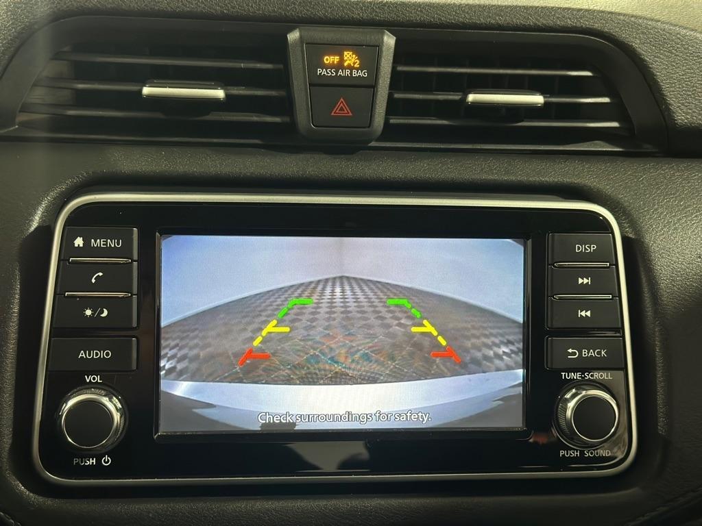 Nissan Versa S CVT 2020