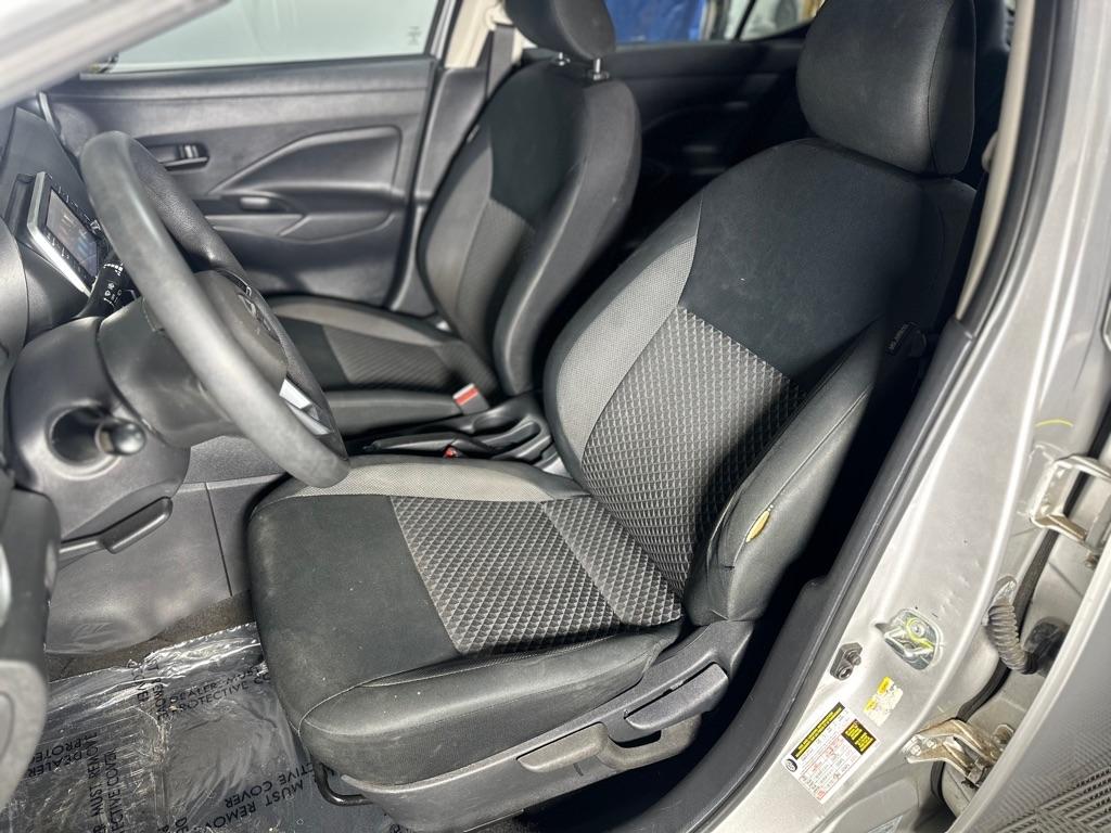 Nissan Versa S CVT 2020