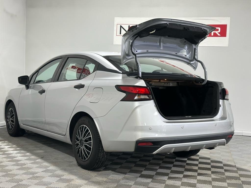 Nissan Versa S CVT 2020