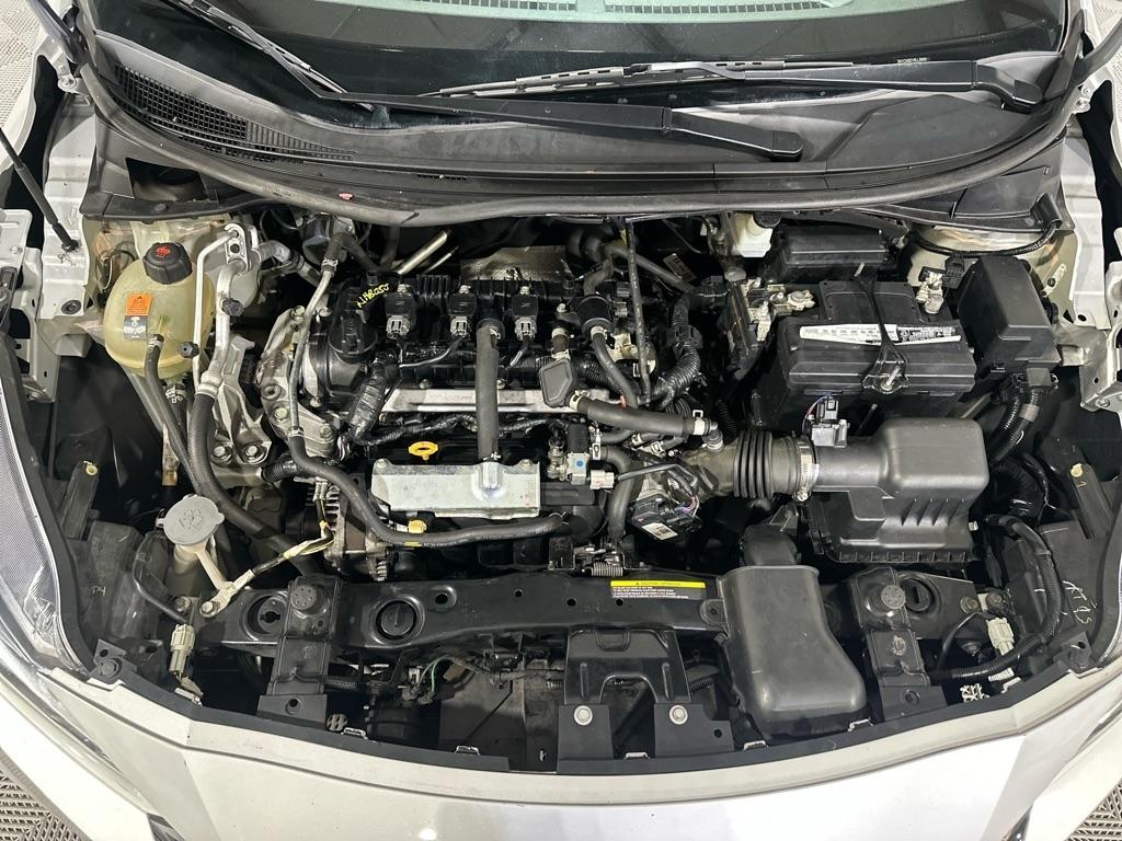 Nissan Versa S CVT 2020