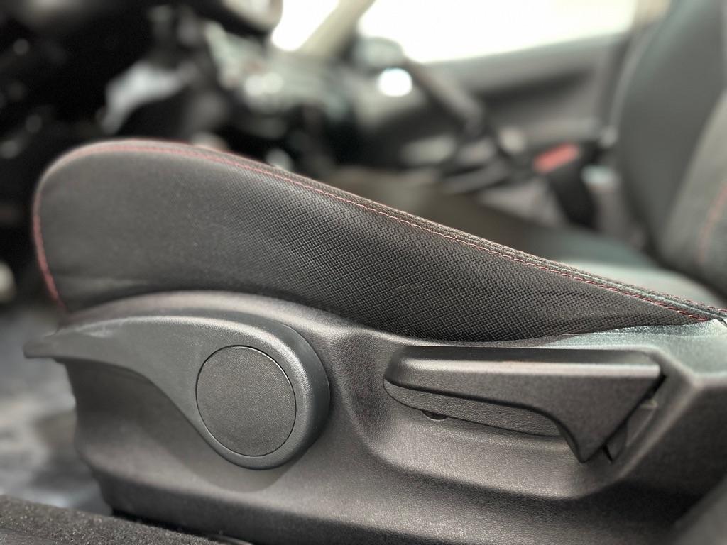 Subaru Impreza WRX 5-Door 2011