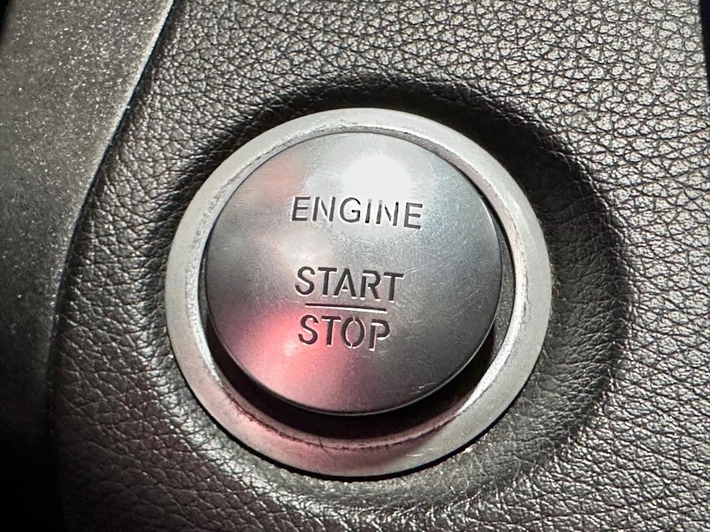 Mercedes-Benz C-Class C300 4MATIC Sedan 2016