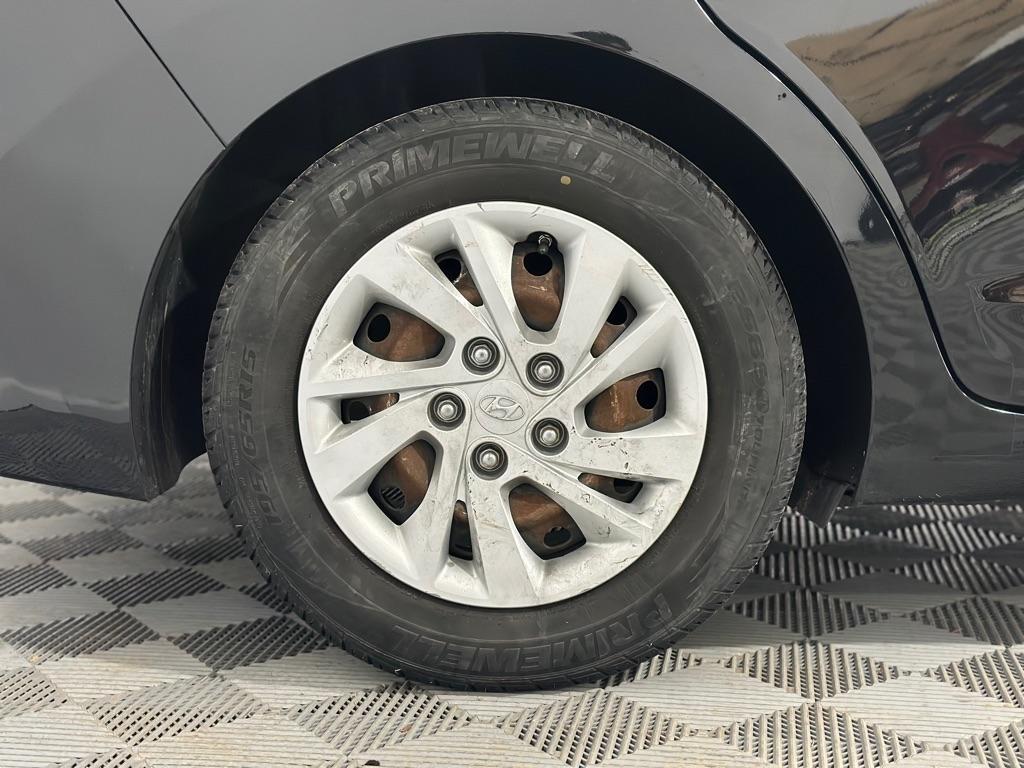 Hyundai Elantra SE 6AT 2018