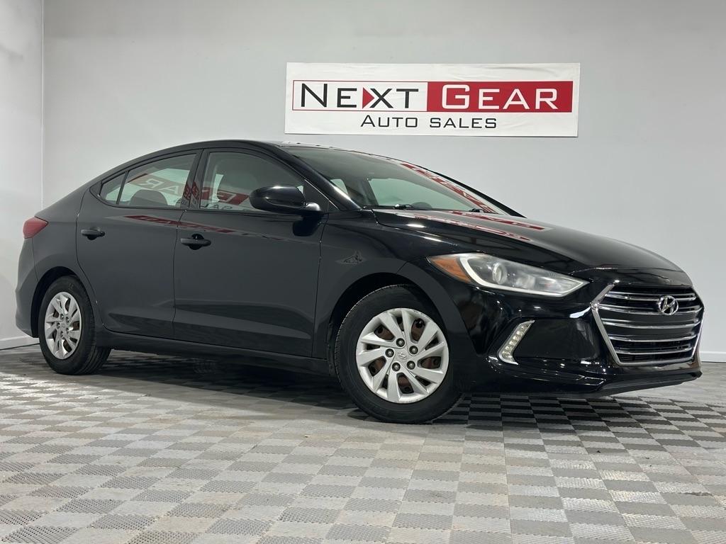 2018 Hyundai Elantra SE 6AT