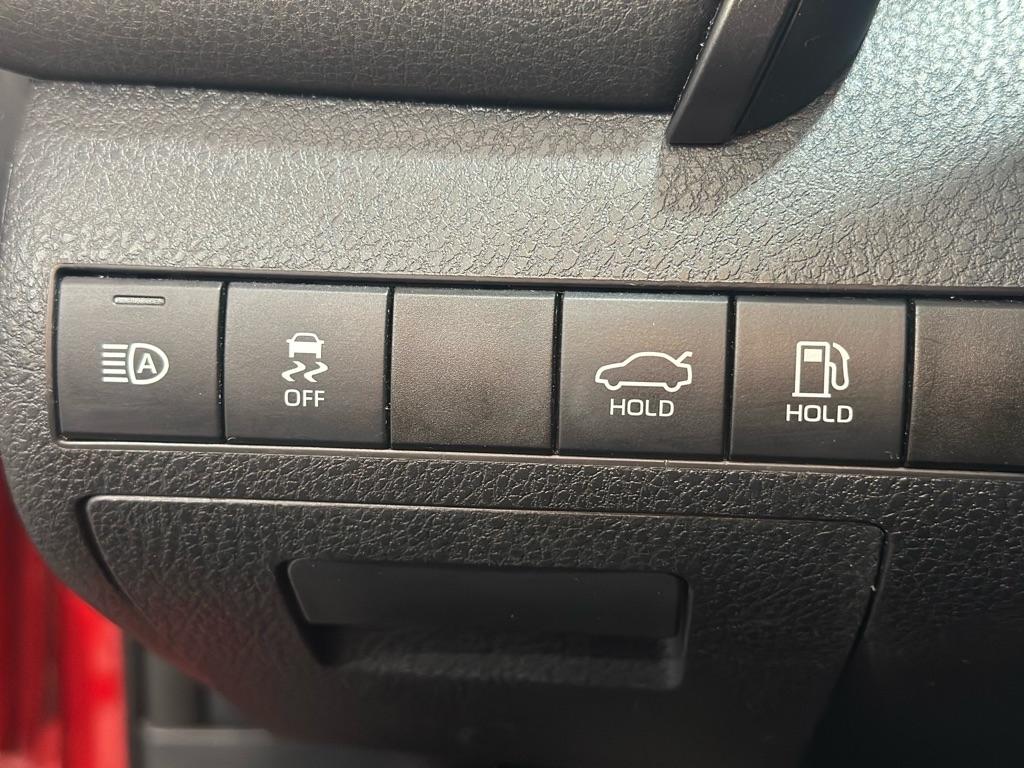 Toyota Camry SE 2020