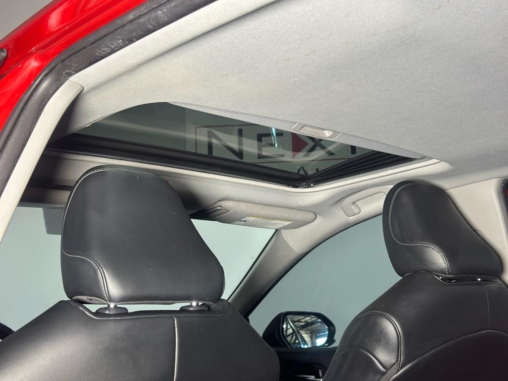 Toyota Camry SE 2020