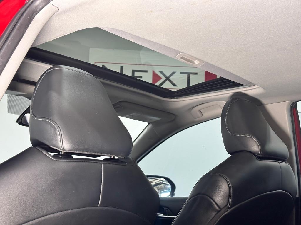 Toyota Camry SE 2020