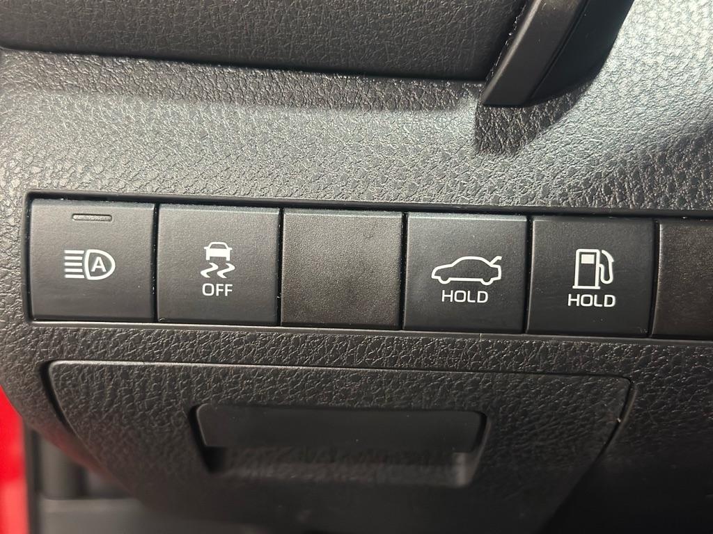 Toyota Camry SE 2020