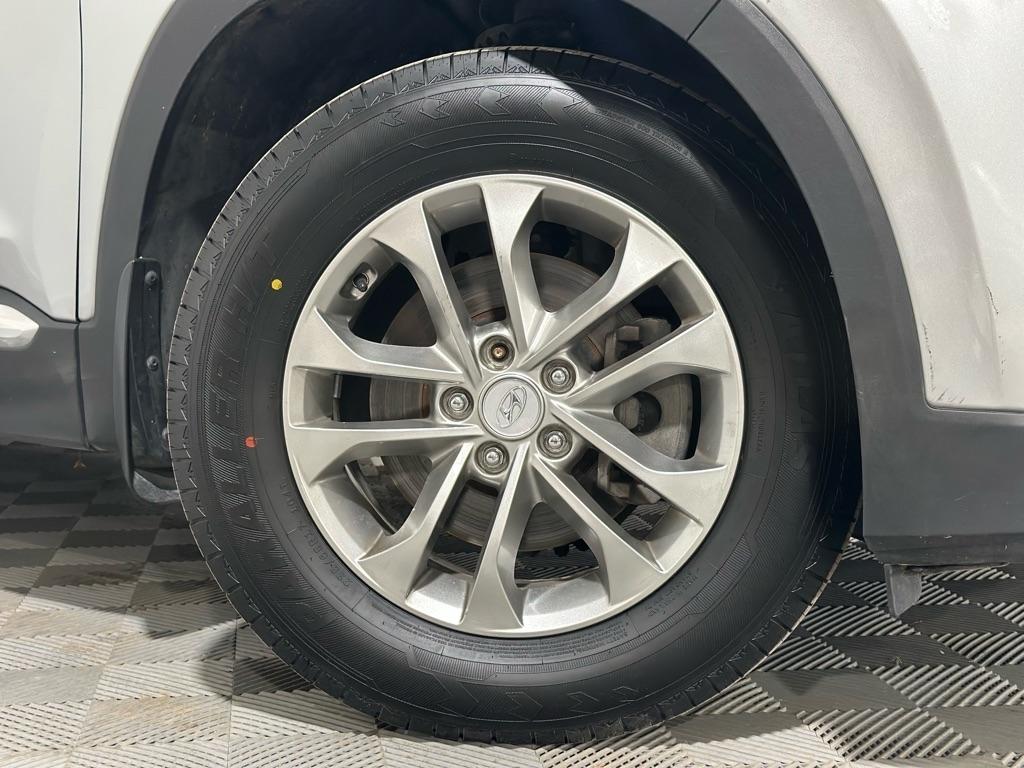 Hyundai Santa Fe SE 2.4 2020