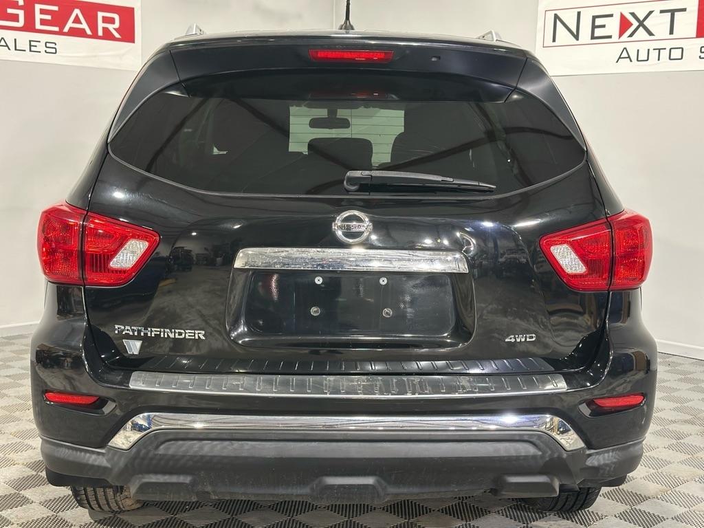 Nissan Pathfinder S 4WD 2017