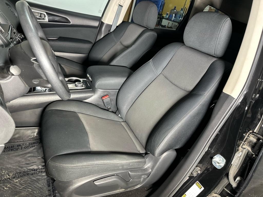 Nissan Pathfinder S 4WD 2017