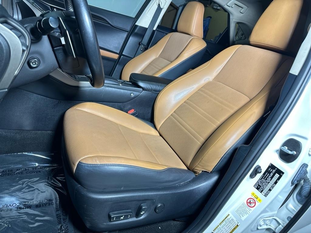 Lexus NX 200t FWD 2019