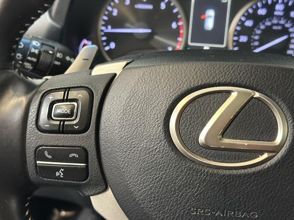 Lexus NX 200t FWD 2019