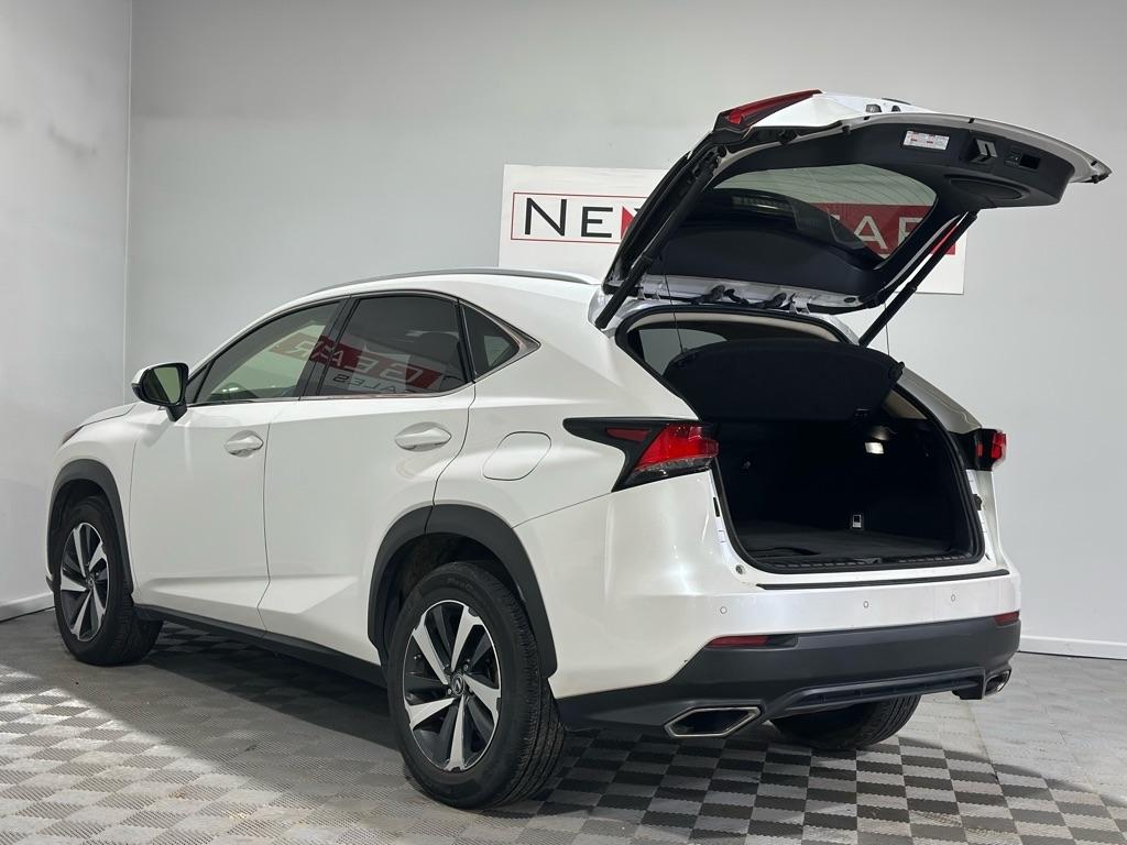 Lexus NX 200t FWD 2019