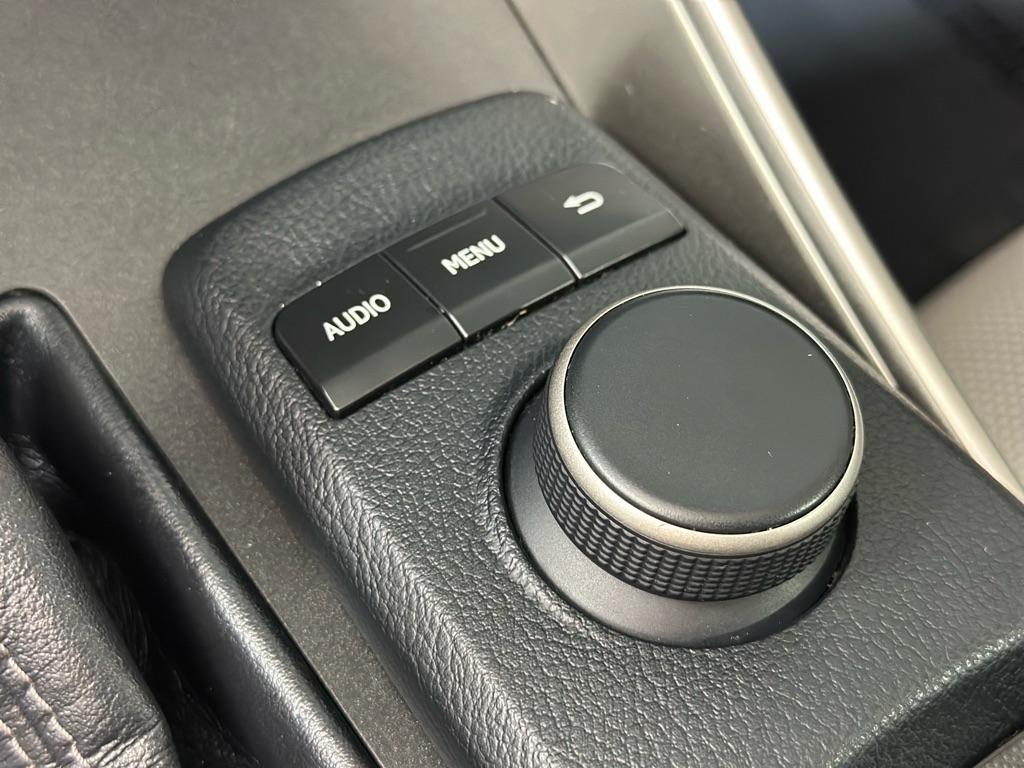 Lexus IS 250 RWD 2015