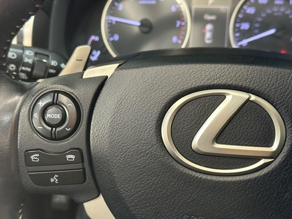 Lexus IS 250 RWD 2015