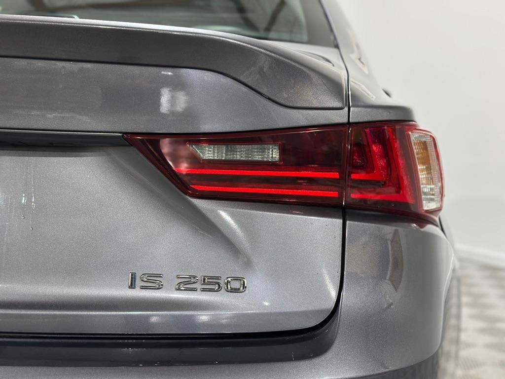 Lexus IS 250 RWD 2015