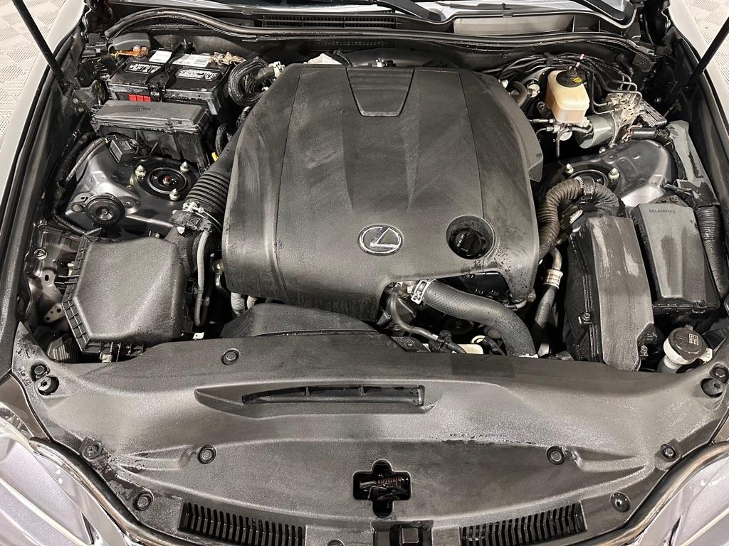 Lexus IS 250 RWD 2015