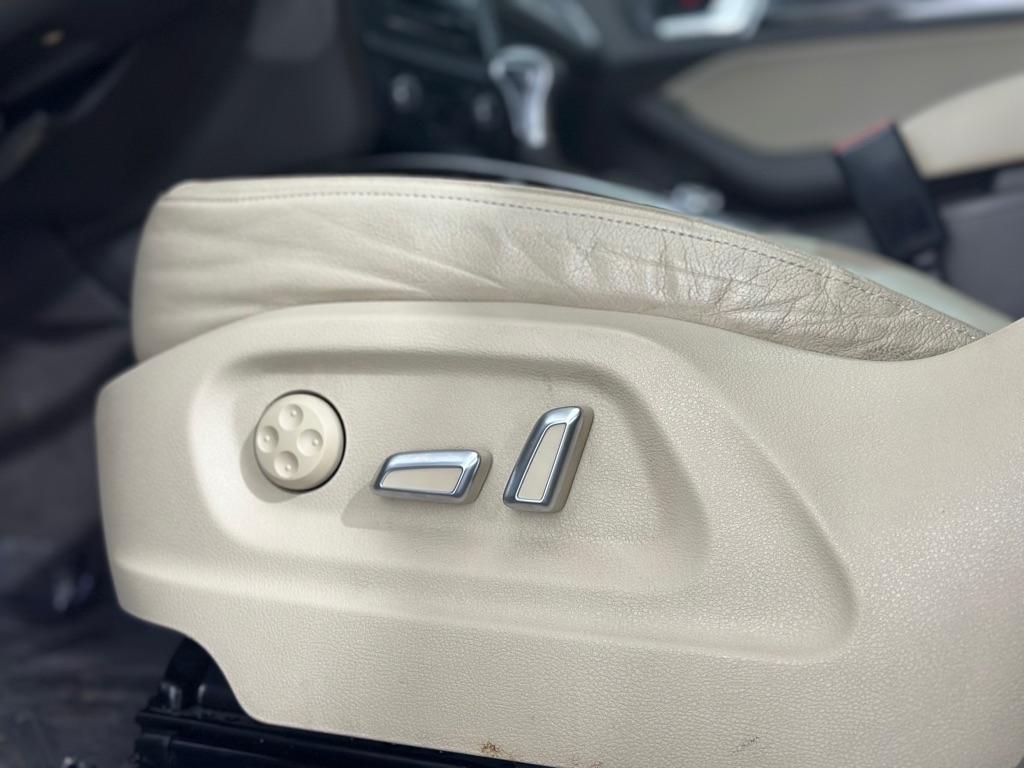 Audi Q5 2.0 quattro Premium 2014