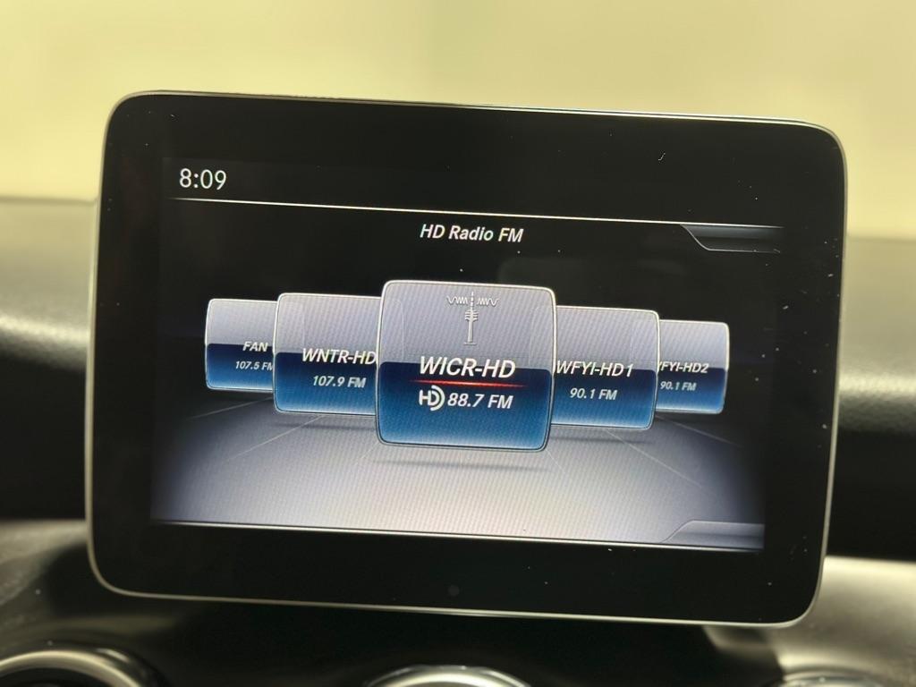 Mercedes-Benz GLA-Class GLA250 2019