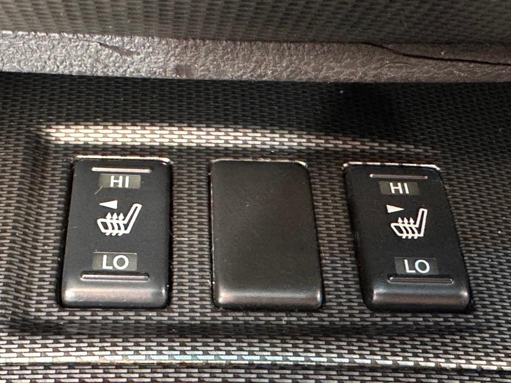 Nissan Maxima S 2011