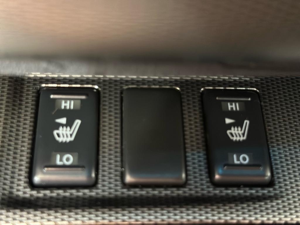 Nissan Maxima S 2011