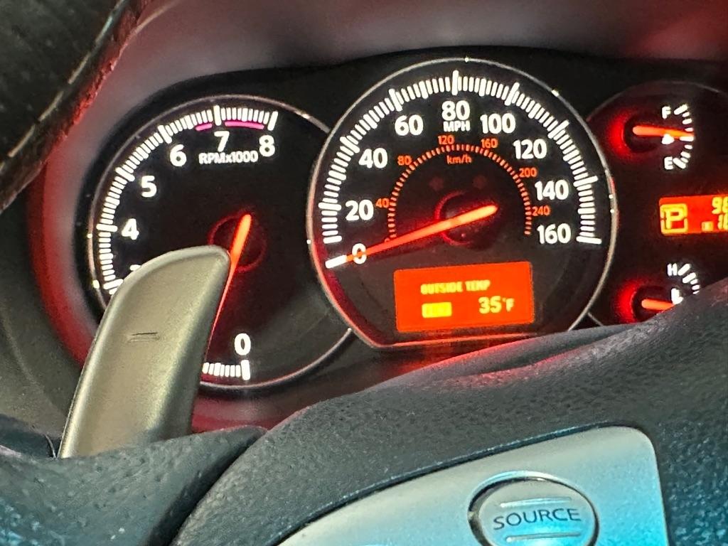 Nissan Maxima S 2011