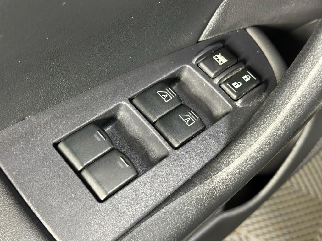 Nissan Maxima S 2011