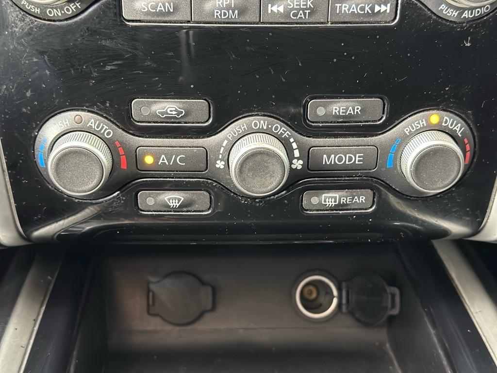 Nissan Pathfinder S 4WD 2013